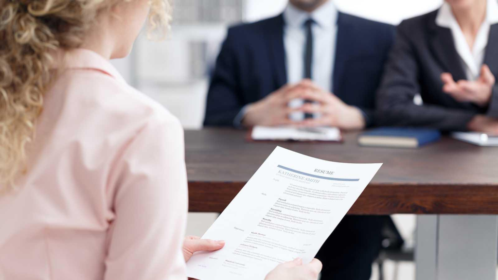 Các mẹo hữu ích khi viết resume